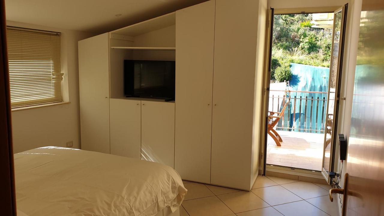 Iriss Bed & Breakfast Taormina Exterior photo